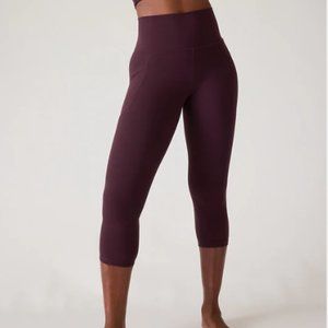 Athleta Salutation Stash Capri - Spiced Cabernet